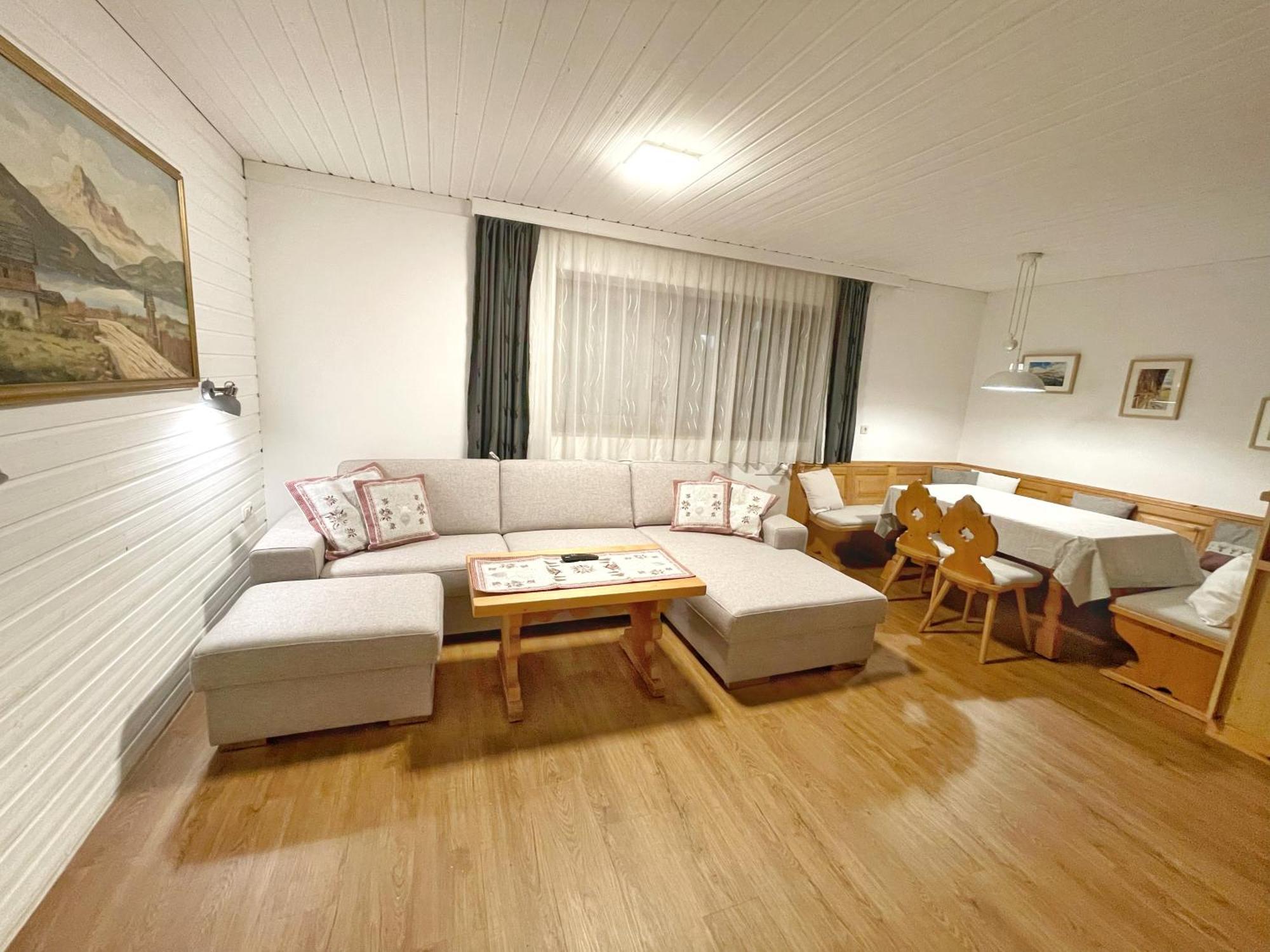 Pension Erlhof Зальфельден Экстерьер фото