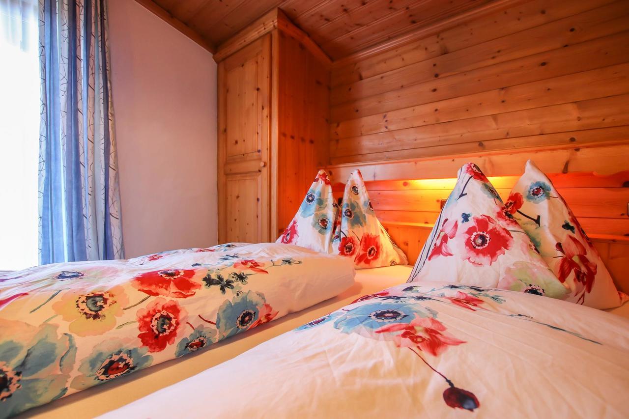 Pension Erlhof Зальфельден Экстерьер фото